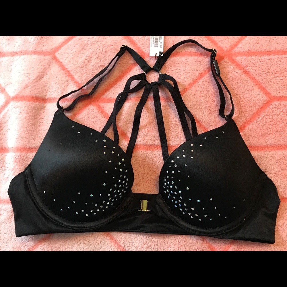 Victoria’s Secret push-up bra 34A